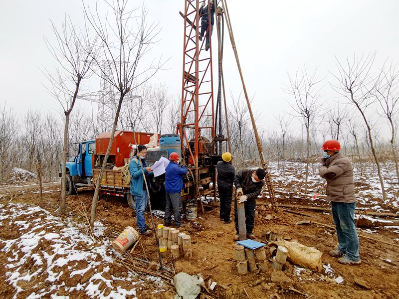 我公司承擔(dān)實(shí)施的引漢濟(jì)渭咸陽北塬凈水廠勘察項(xiàng)目進(jìn)展順利