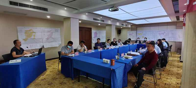 我公司承擔的咸陽市三縣(市)礦產(chǎn)資源總體規(guī)劃(2021-2025)順利通過評審