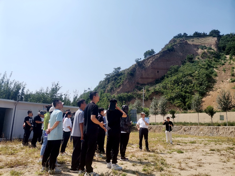 我公司持續(xù)推進“鴻儒計劃”,保障技術支持服務高質量開展