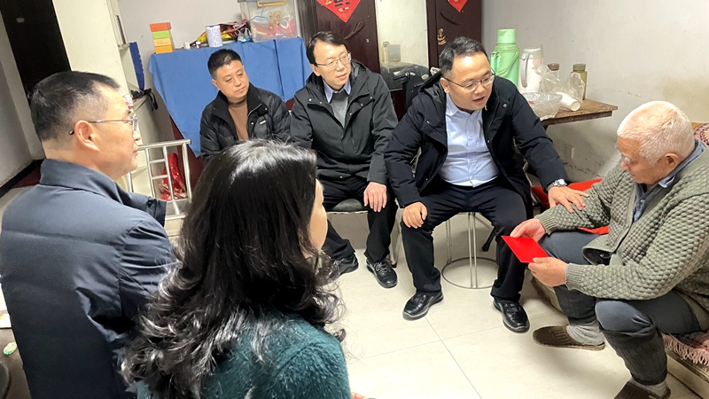 20240205/65c05452cffc6.jpg 集團慰問顧海濤照片_副本_800.jpg