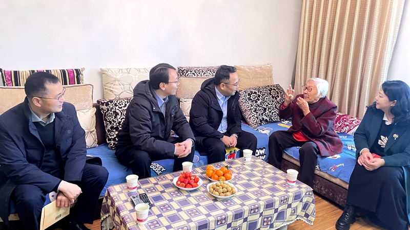 20240205/65c054838a401.jpg 集團慰問王香山照片_副本_800.jpg